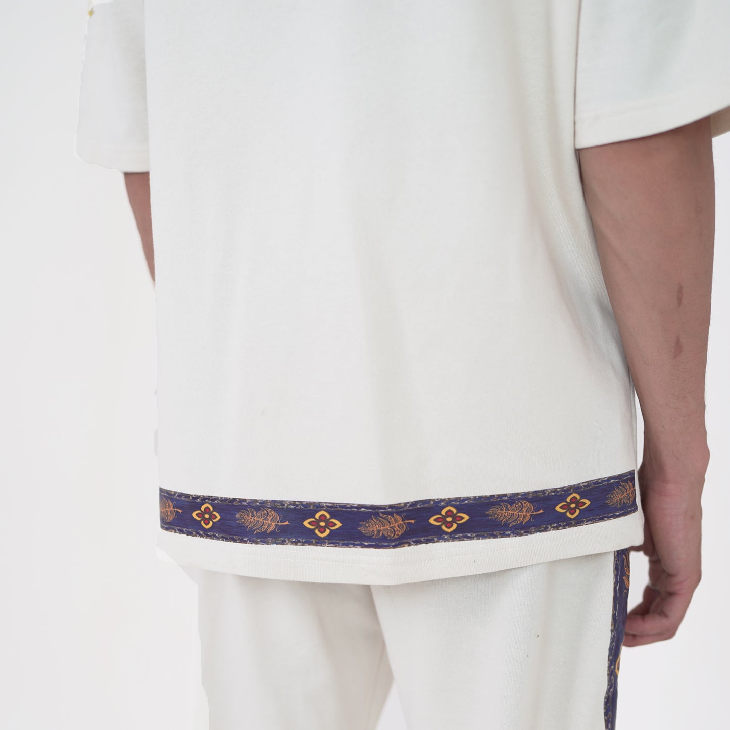 Mannat T-Shirt