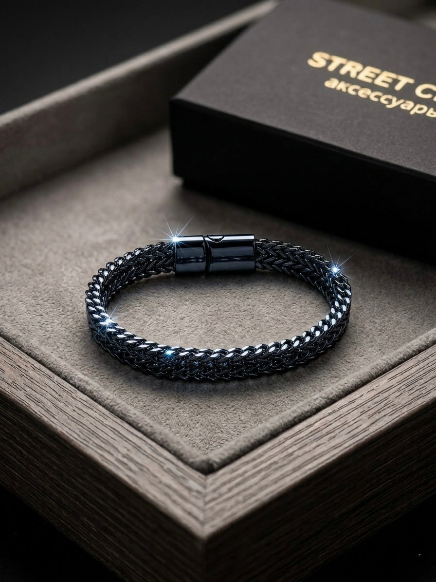 Titan's Link braclet